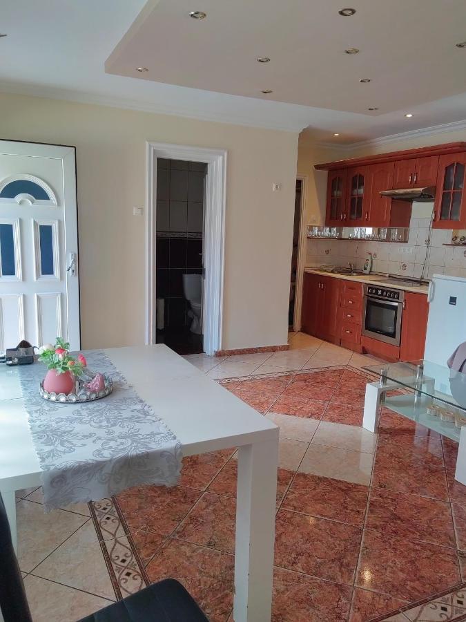 Kastely Fogado Apartment Кестели Екстериор снимка